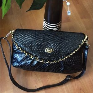 ✅🌹Big Buddha Cross/Body with adjustable straps